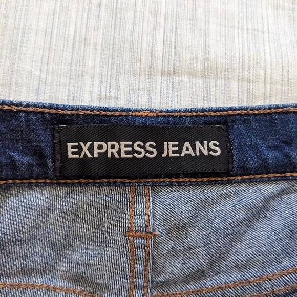 Express Girlfriend Jeans, Mid-Rise, Dark Blue, Size 4 Regular - Picture 5 of 9